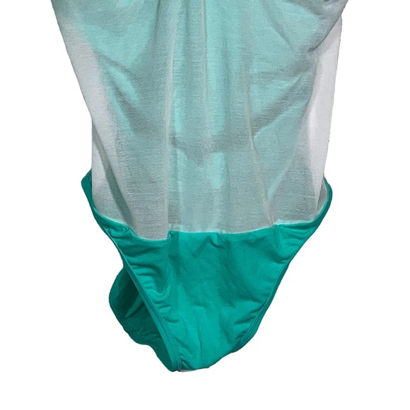 Lauren Ralph Lauren Tummy-Control Underwire Ruffled One-Piece Swimsuit 8 - Picture 10 of 11